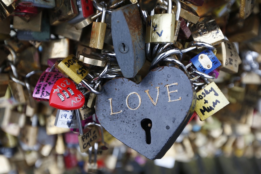 Valentine’s Day Traditions in italy